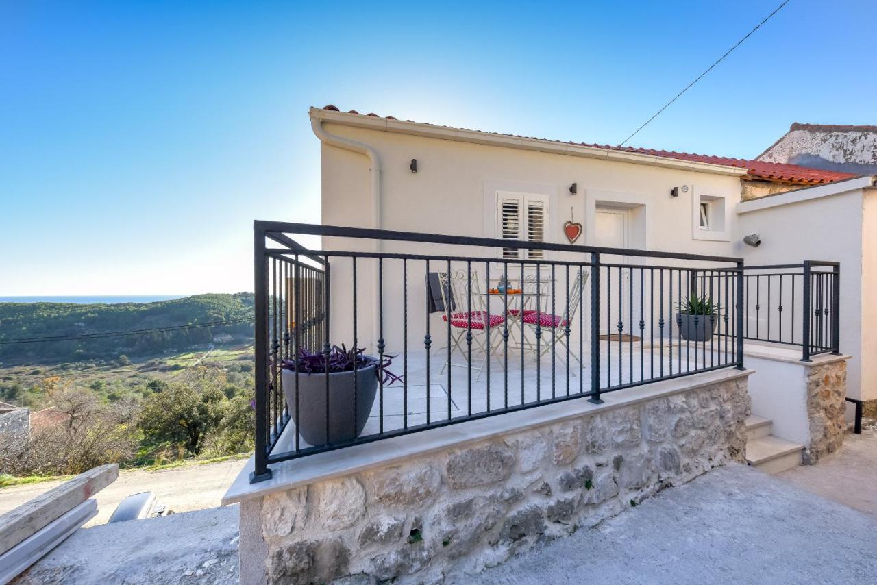 Jully Apartment With Swimming Pool Babino Polje Exterior foto