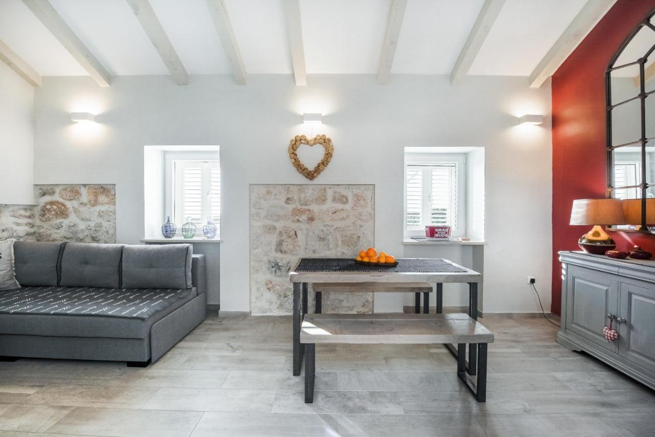 Jully Apartment With Swimming Pool Babino Polje Exterior foto